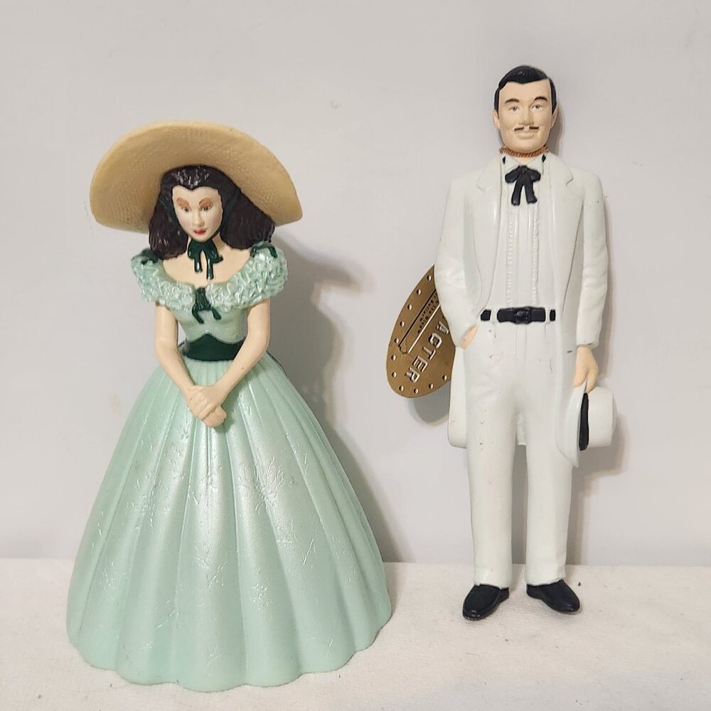 VTG '95 GONE WITH THE WIND SCARLETT OHARA & RHETT BUTLER VINYL FIGURINES